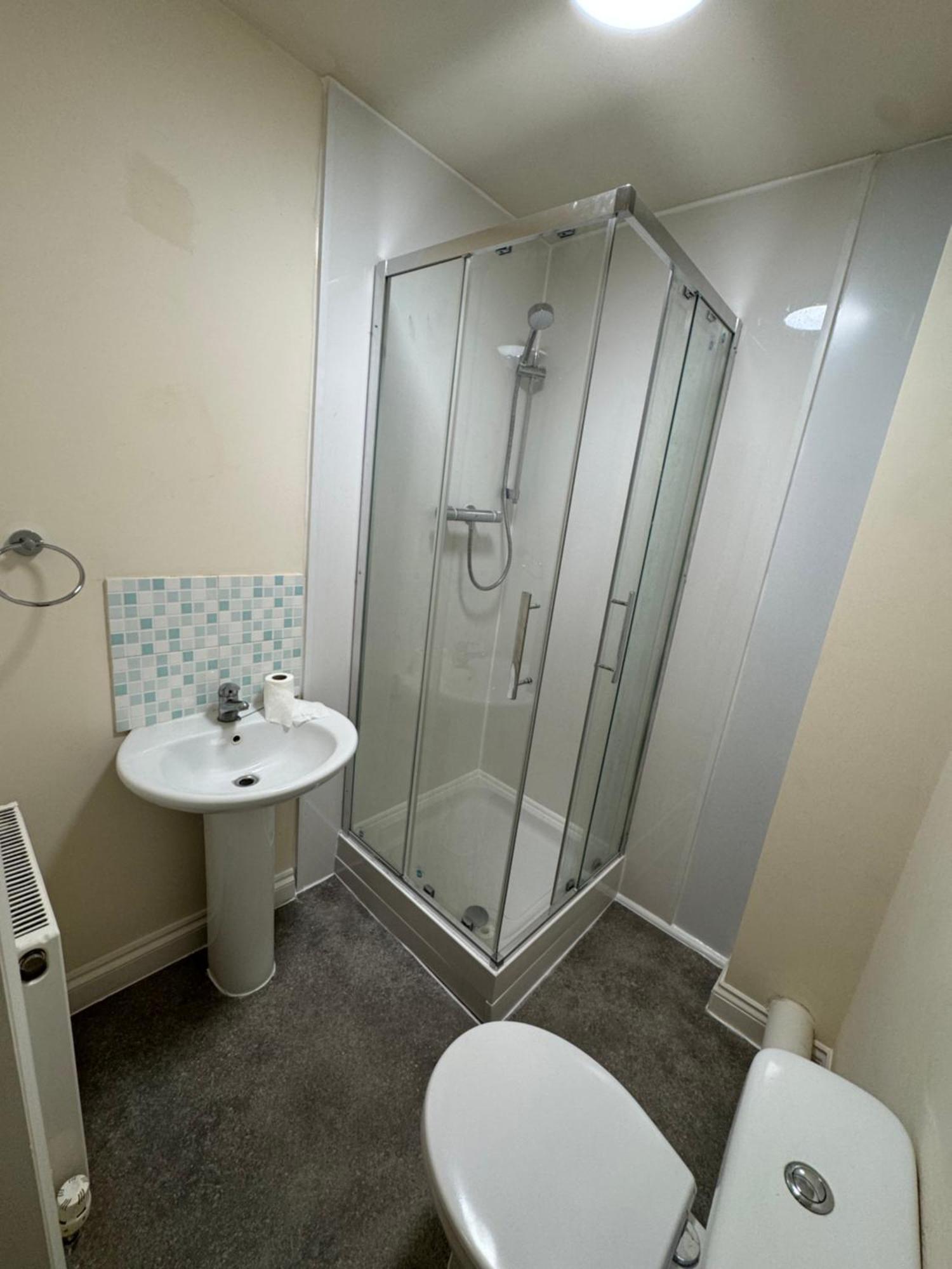 Barnsley Guesthouse *